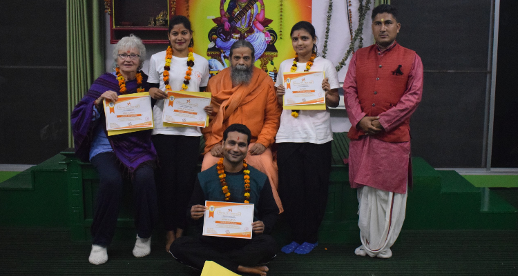 29 Days 300-Hours Multistyle Yoga Teacher Training in Rishikesh, India