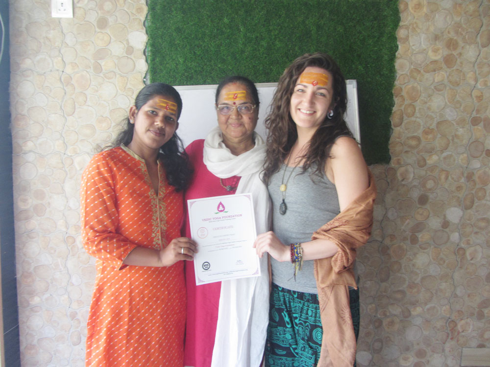 200 hour Yoga Teacher Training  in Rishikesh, Uttarakhand -INDIA