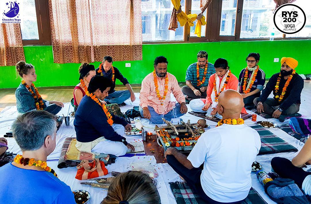28 days Training | 200 Hour Hatha Yoga Teacher Training in Rishikesh, India