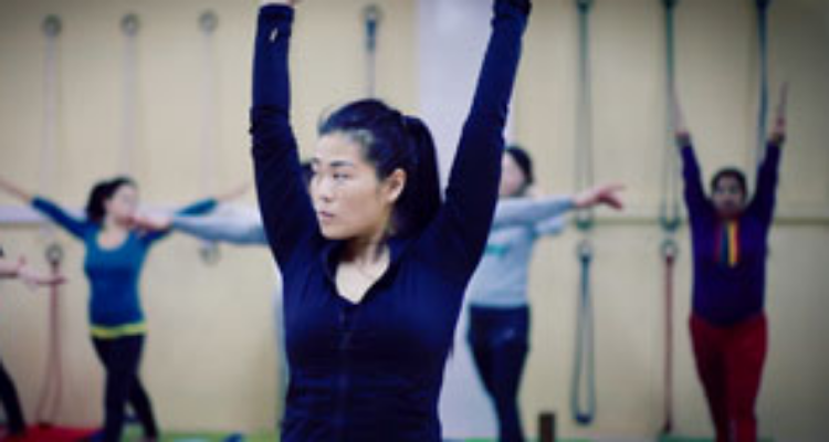 100 Hour Yoga Teacher Training In India |  Om Yoga Rishikesh