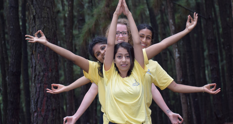 200 Hour Yoga Teacher Training in Kerala, India | 28 Days (Yoga Alliance)