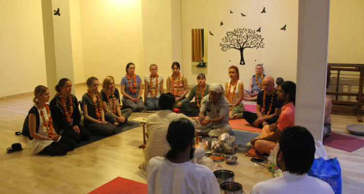 26 Day 200 Hour Vinyasa Ashtanga Yoga Teacher Training in Rishikesh