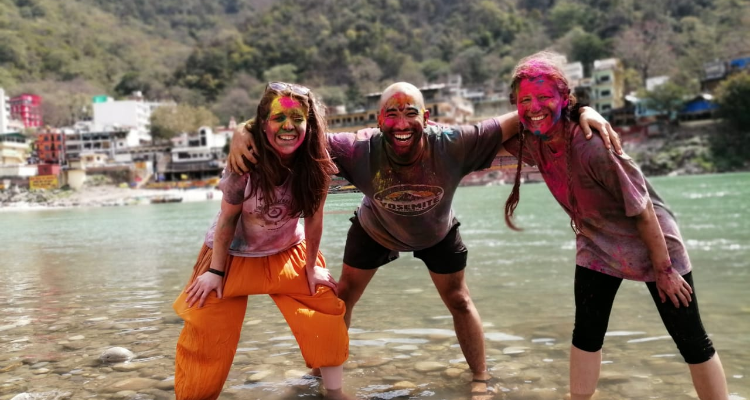 29 Days 300-Hours Hatha Yoga Teacher Training in Rishikesh, India