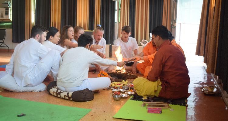 3 Day Rejuvenation and Meditation Retreat in Rishikesh, India