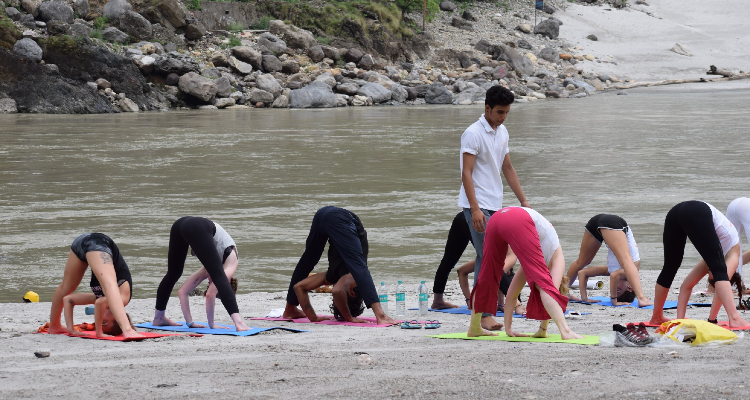 3 Day Rejuvenation and Meditation Retreat in Rishikesh, India