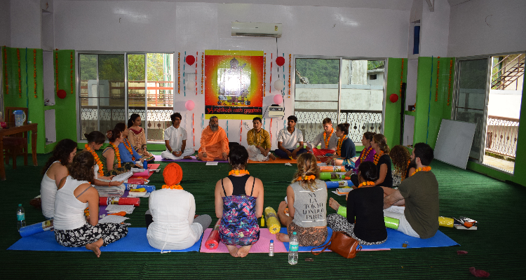 26 Day 200 Hour Vinyasa Ashtanga Yoga Teacher Training in Rishikesh