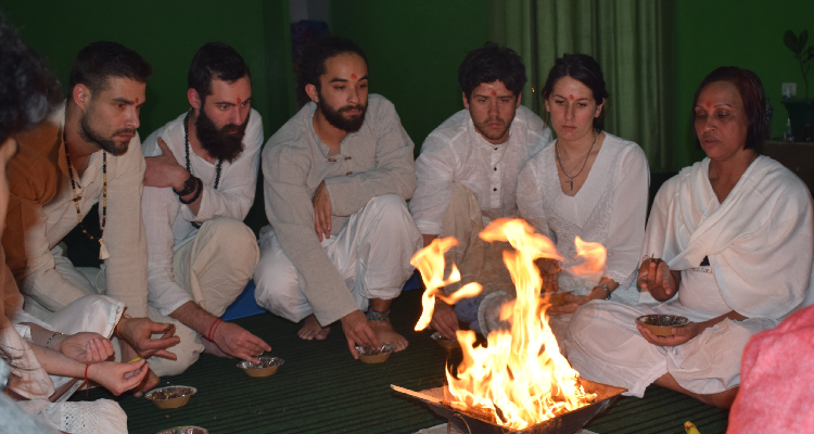 26 Day 200 Hour Vinyasa Ashtanga Yoga Teacher Training in Rishikesh