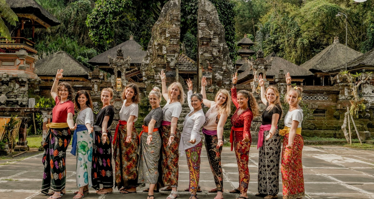 200 hour Traditional Hatha & Free Flowing Vinyasa Yoga Teacher Training in Bali