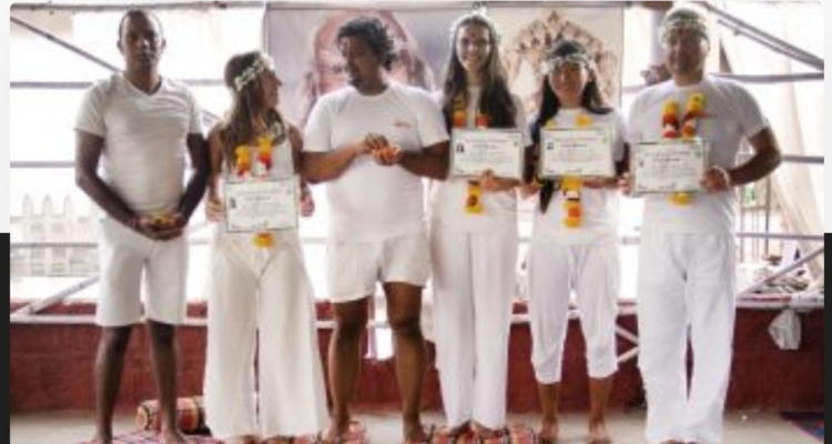 30 Days 300 Hour yoga teacher training courses in Rishikesh, India