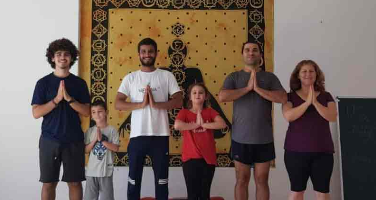 6 Days 50 Hours Beginner Aerial Yoga Course in Rishikesh, India