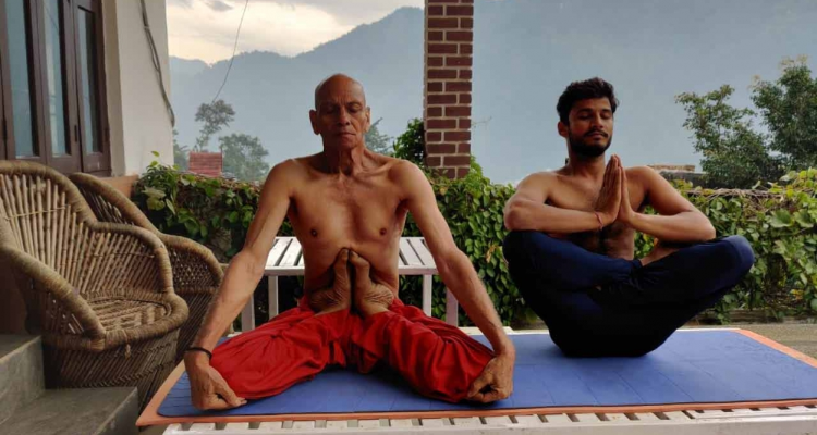 500  Hours Hatha Yoga Teacher Training in Rishikesh in India