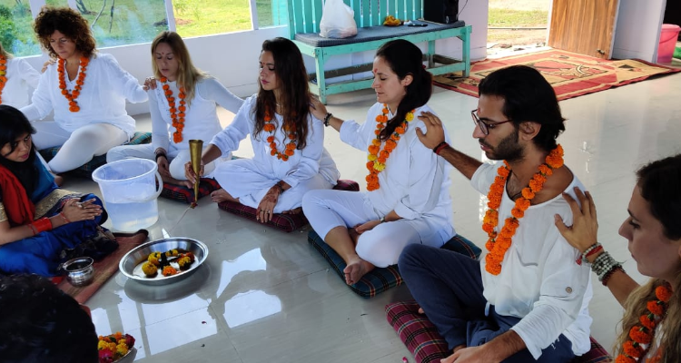 8 Days Yoga Meditation and Retreat in Himalayas, Uttarakhand, India
