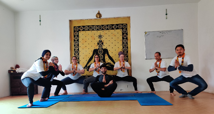 10 Days Ashtanga Yoga Course for Beginner in Rishikesh, India