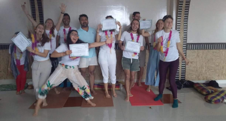 6 Days 5 night  Iyengar Yoga Course for Beginner in Rishikesh, India