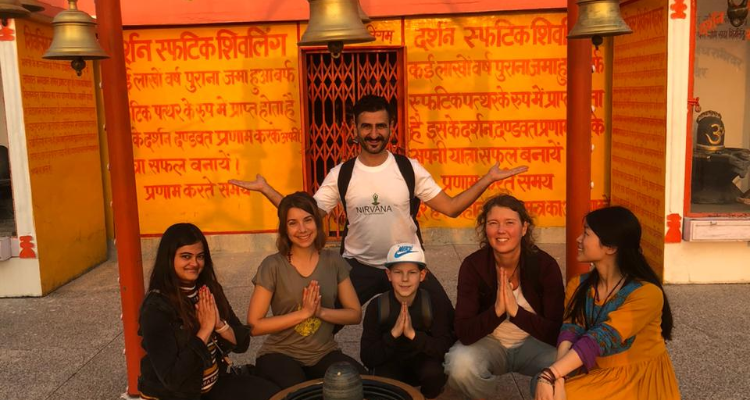 200 hour Hatha and Ashtanga yoga teacher training Course in Rishikesh, India