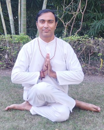 200 Hour Yoga Teacher Training Course in Himalayas Rishikesh India