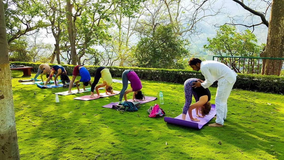 28 days Training | 200 Hour Hatha Yoga Teacher Training in Rishikesh, India